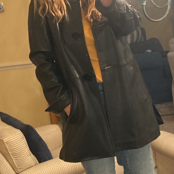 Ellen Tracy fits Medium NWOT Black Leather Jacket GORGEOUS - Picture 4 of 13